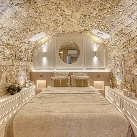 Historic Loft By Architect, Near Louvre *
